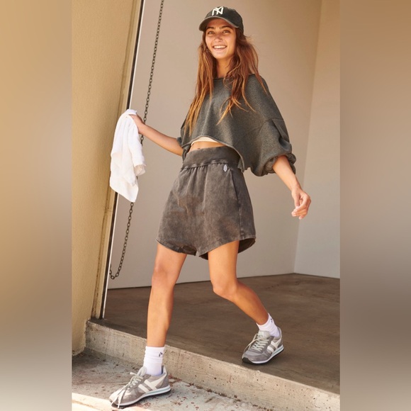 FP Movement by Free People Pants - FP Movement by Free People Hot Shot Harem Shorts | Size XS